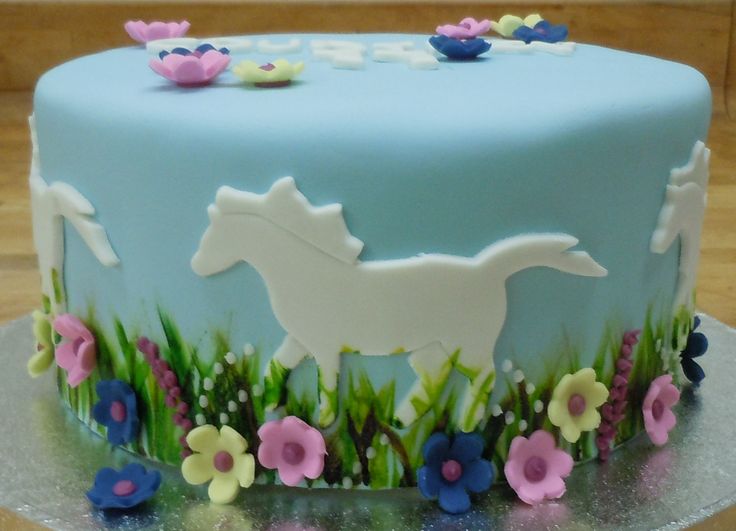 Georgeous cakes - Horse cake for a 10th birthday #chocolatecake #horsecake  #birthdaycake #cake #horses #flowers #cakesofinstagram #stourbridge  #westmidlands | Facebook